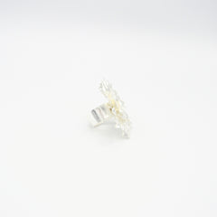 Anillo Flor Perla Primavera Plateado - Bambú Rosa Joyas y Accesorios