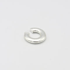 Earcuff Liso Plateado Musa