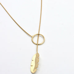 Collar Corbatin Hoja de Platano Dorado