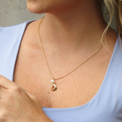 Set Collar Y Aretes Gota Perla Dorado