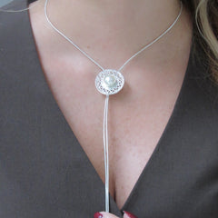 Set Collar Corbatin Y Aretes Semilla Perla Plateado