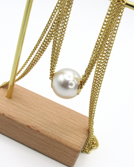 Collar Cadenas Maxi Perla Dorado