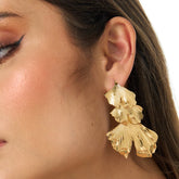 Aretes Largos Sirena Dorados - Bambú Rosa Joyas y Accesorios