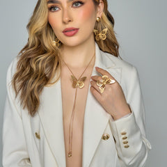 Collar Corbatín Mariposa Balín Dorado