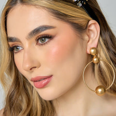 Aretes Triple Esfera Conexión Dorado