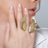 Anillo Alas De Ángel Dorado - Bambú Rosa Joyas y Accesorios