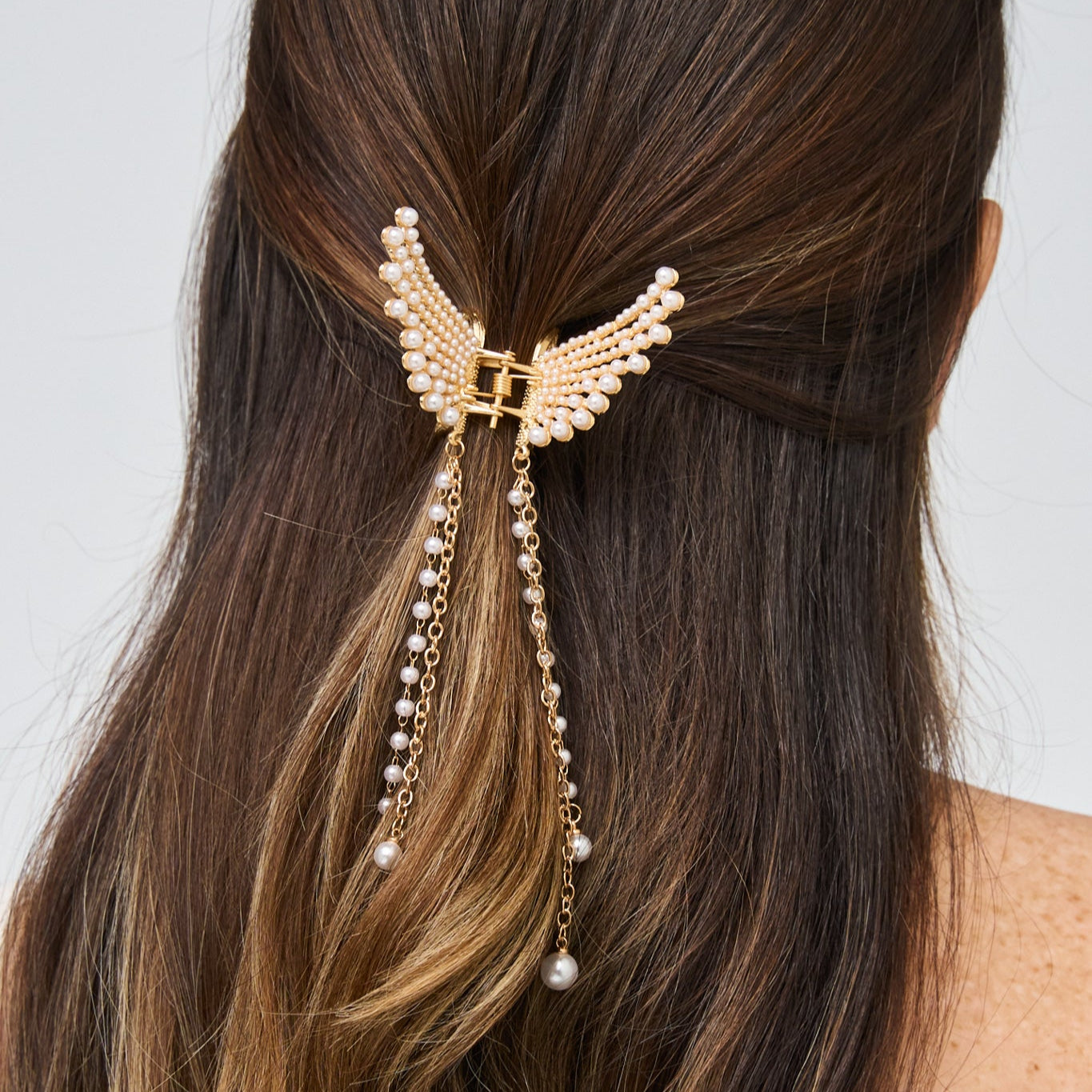 Pinza Alas De Angel Perlas Dorada - Bambú Rosa Joyas y Accesorios