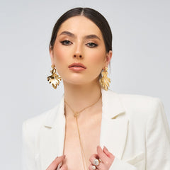 Aretes Triple Hoja De Palmera Dorado - Bambú Rosa Joyas y Accesorios