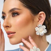 Aretes Maxi Topos Flor Perla Plateado - Bambú Rosa Joyas y Accesorios