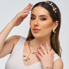 Collar Aro Mariposa Marmol Dorado - Bambú Rosa Joyas y Accesorios