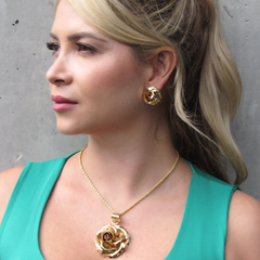 Set Collar Y Aretes Topos Rosa Dorado