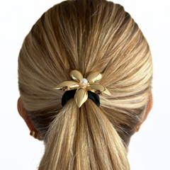 Accesorio para el cabello Flor Perla Dorada