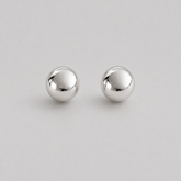 Aretes Topos Bola Plateados - Bambú Rosa Joyas y Accesorios