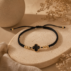 Pulsera Trebol tejida negra colombia