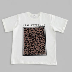 Camiseta manga corta blanca estampada animal print leopardo - Bambú Rosa Joyas y Accesorios