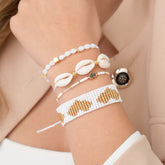 Set De Pulseras X4 Blanco Corazon Dorado Esencial