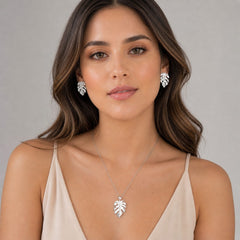 Set Aretes y Collar Hoja Malanga Plateado - Bambú Rosa Joyas y Accesorios