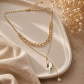 Collar Doble Cadena Dije Nácar Hoja Dorado Aura