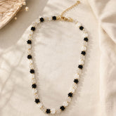 Collar Choker Mostacilla Flores Colores Neutros Aura