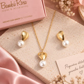 Set Collar y Aretes corazón y perlas Dorado Latidos - Bambú Rosa Joyas y Accesorios
