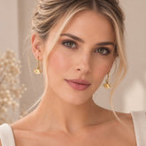 Aretes Candongas Cuadradas Abanico Doradas Musa - Bambú Rosa Joyas y Accesorios