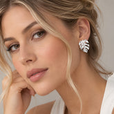 Aretes Topo Hoja Plateados Malanga Florecer - Bambú Rosa Joyas y Accesorios