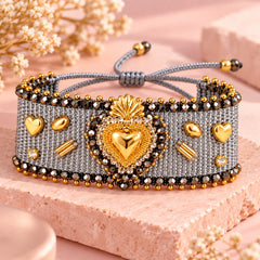 Pulsera Ancha Tejida Plateada-Dorada Con dijes surtidos en Macrame Amore