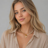 Collar Perla Cadena en Corazón Dorado Florecer