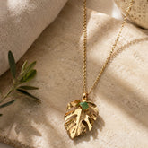 Collar Hoja Balazo Esmeralda florecer Dorado - Bambú Rosa Joyas y Accesorios