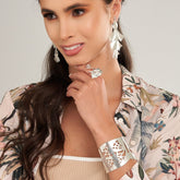 Pulsera Brazalete Mariposa Calada Plateado - Bambú Rosa Joyas y Accesorios