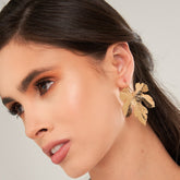 Aretes Gancho Hojas Otoño - Bambú Rosa Joyas y Accesorios