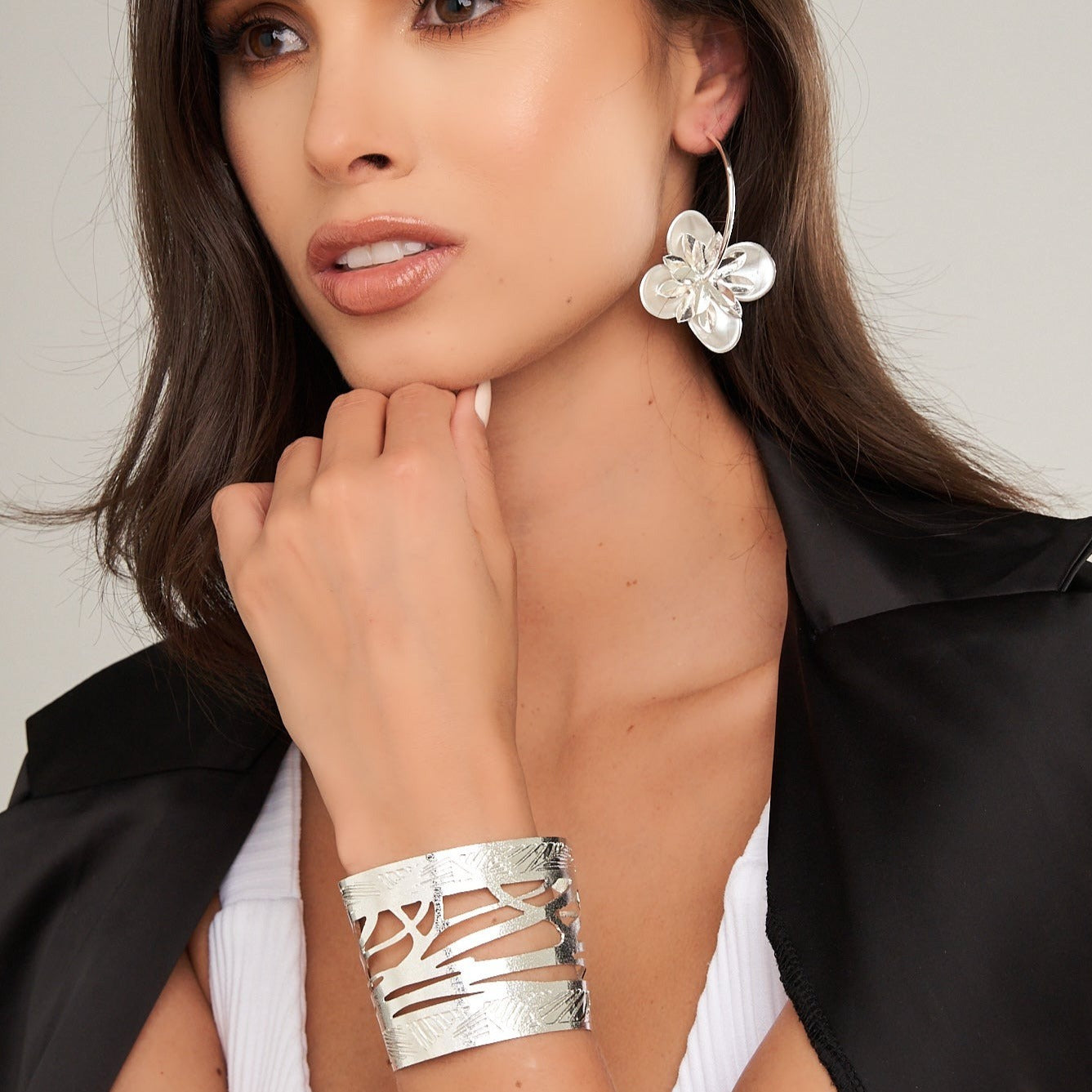 Pulsera Brazalete Cebra Plateado - Bambú Rosa Joyas y Accesorios