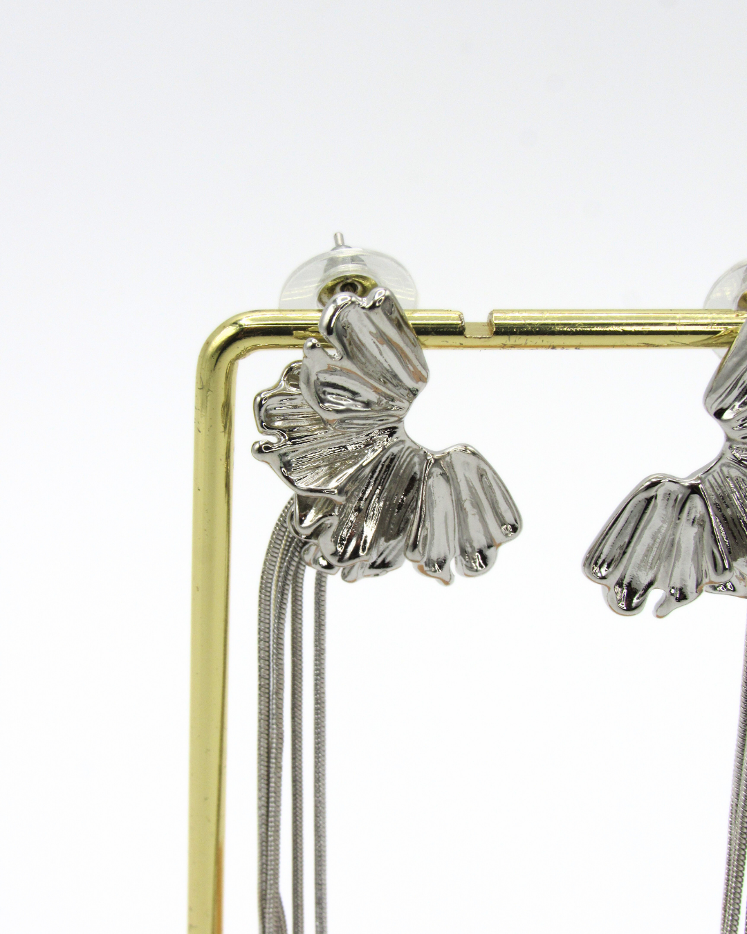 Aretes Largo Abanicos Plateados
