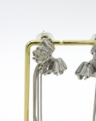 Aretes Largo Abanicos Plateados