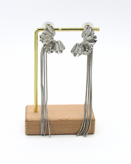 Aretes Largo Abanicos Plateados