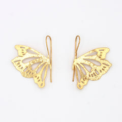 Aretes Gancho Mariposa Silueta Dorado