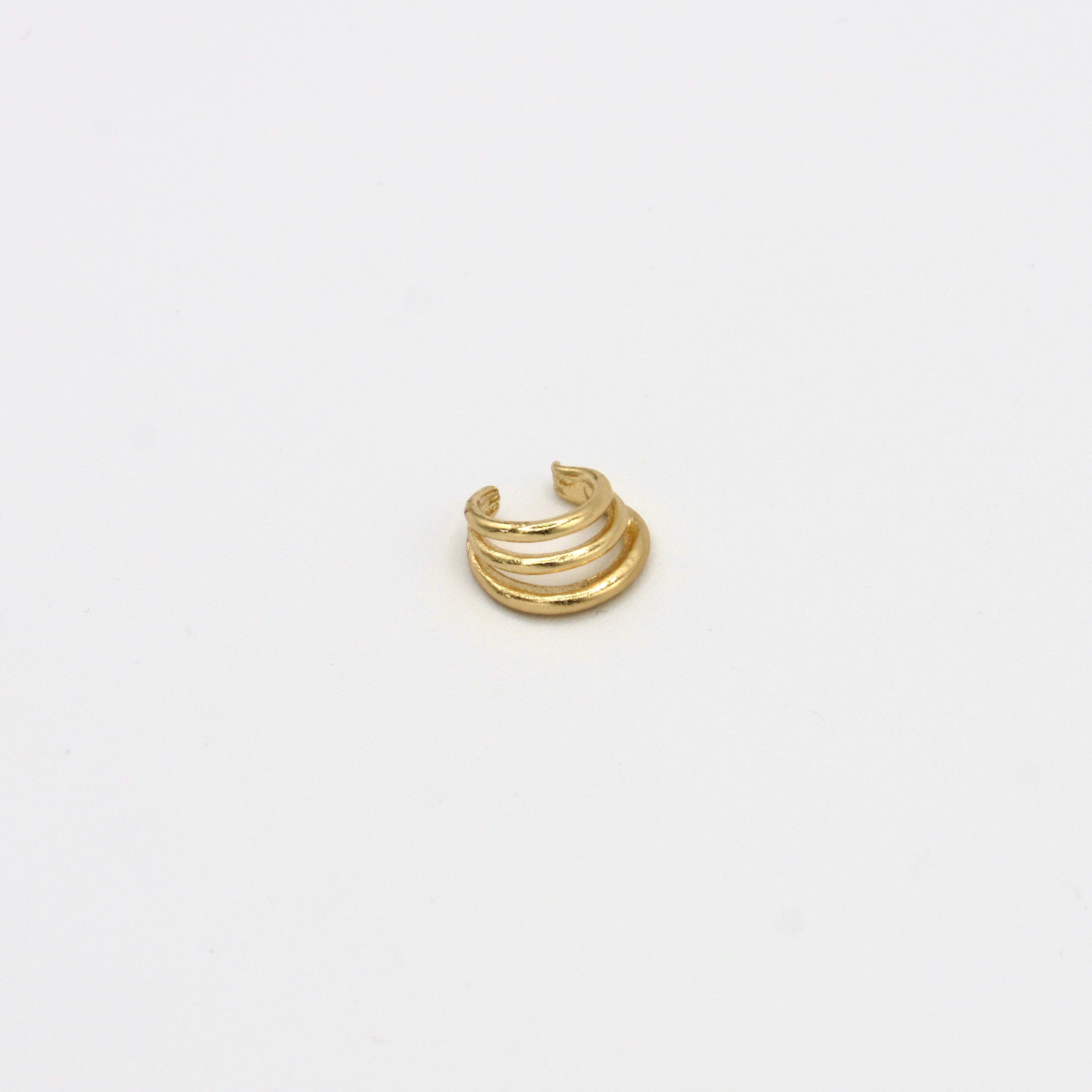 Ear Cuff Triple Linea Irregular Dorado