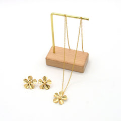 Set Collar Y Aretes Mini Flor Esencial Dorado