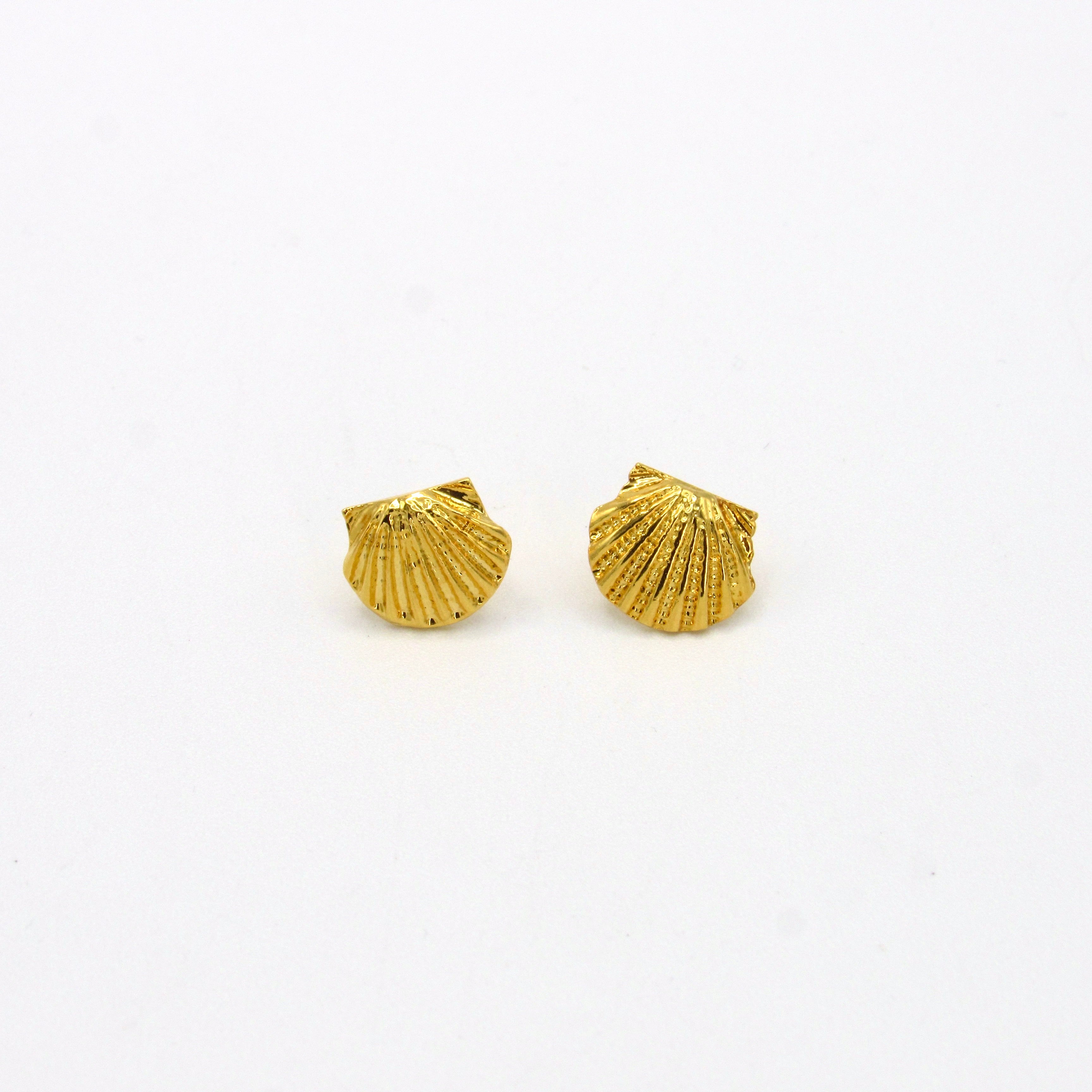 Aretes Topos Conchas Dorados