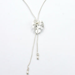 Set Collar Corbatin Y Aretes  Hoja Balazo Perla Plateado