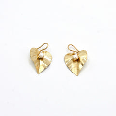 Aretes Gancho Flor Anturio Perla Dorado