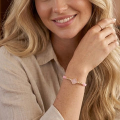 Pulsera Trebol tejida rosada Aura - Bambú Rosa Joyas y Accesorios 