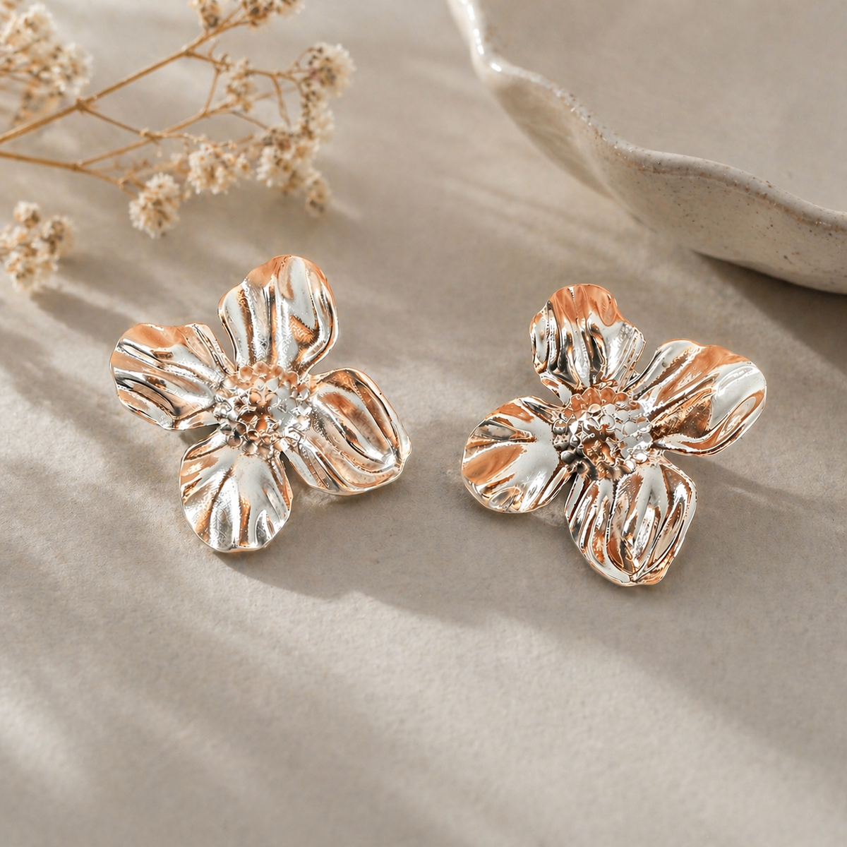 Aretes Maxi Topos flor Plateado - Bambú Rosa Joyas y Accesorios 
