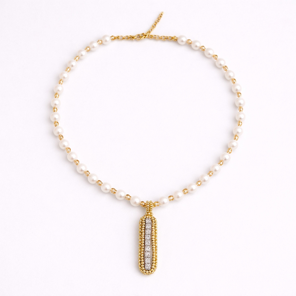 Collar Inicial tejida dorado - Bambú Rosa Joyas y Accesorios 