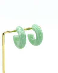 Aretes Candongas Resina Verde Marmoleadas