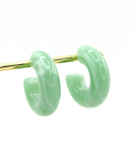 Aretes Candongas Resina Verde Marmoleadas