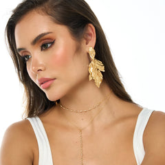 Aretes Dorados Hoja Verano - Bambú Rosa Joyas y Accesorios 