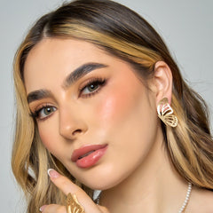 Aretes Maxi Topos Mariposa Media Dorado