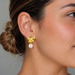 Aretes Maxi Topos Flor Perla Dorados Aura
