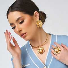 Set Aretes+Collar+Anillo Flor perla Primavera Dorado